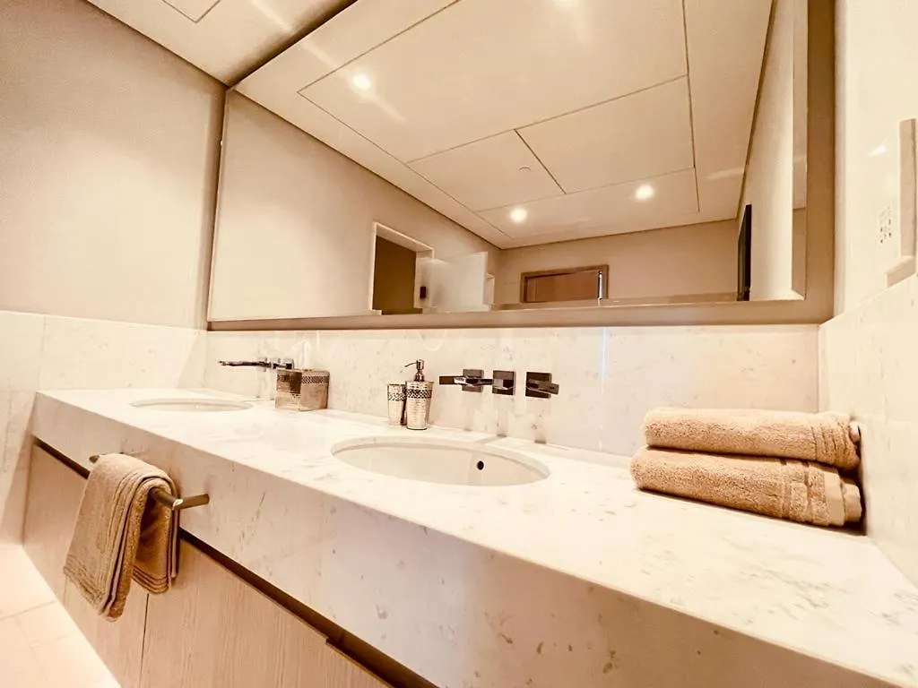 The Palm Tower Dubai Apartment